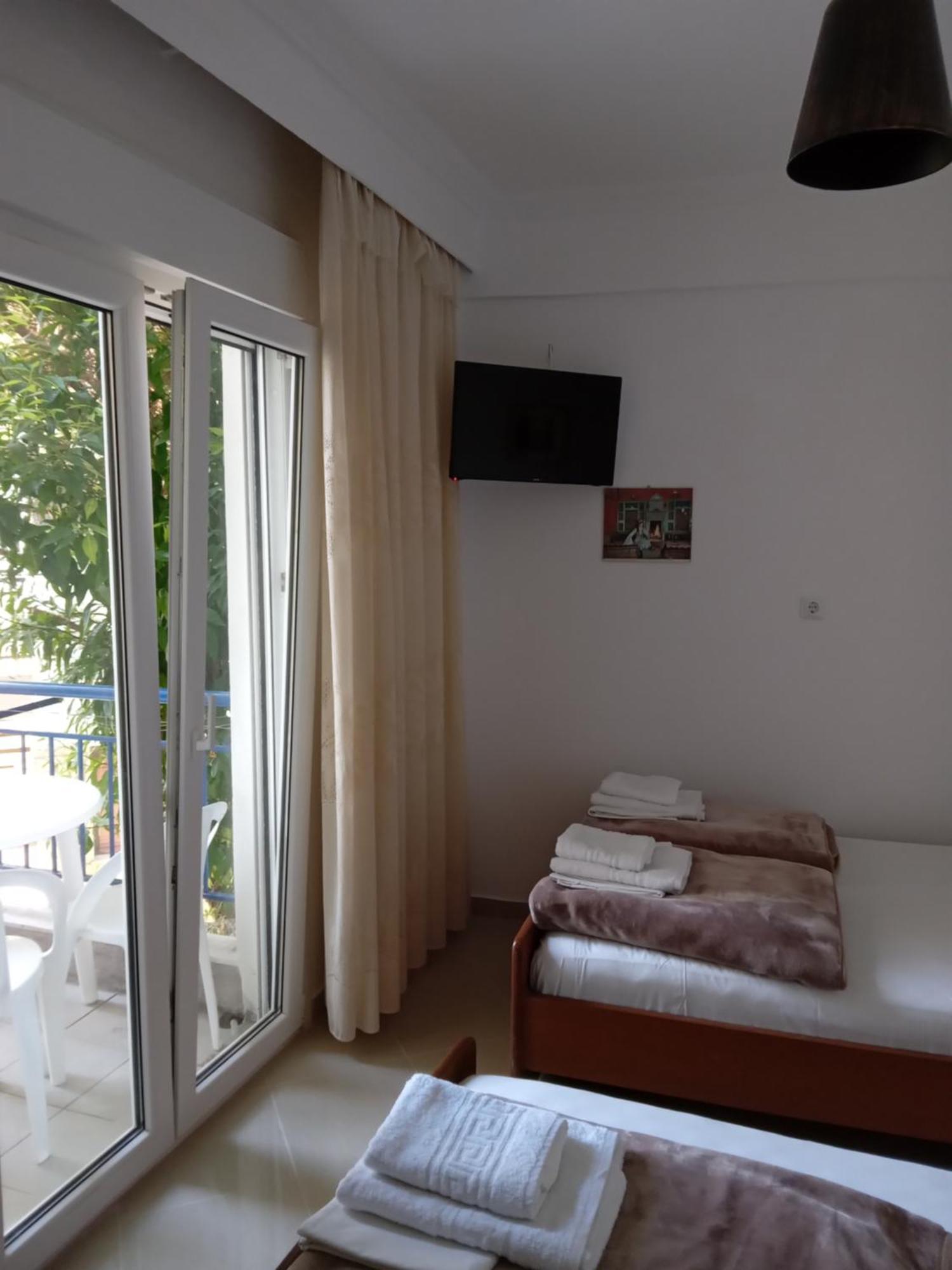 Leonidas Apartments Nea Peramos (Macedonia) Exterior foto